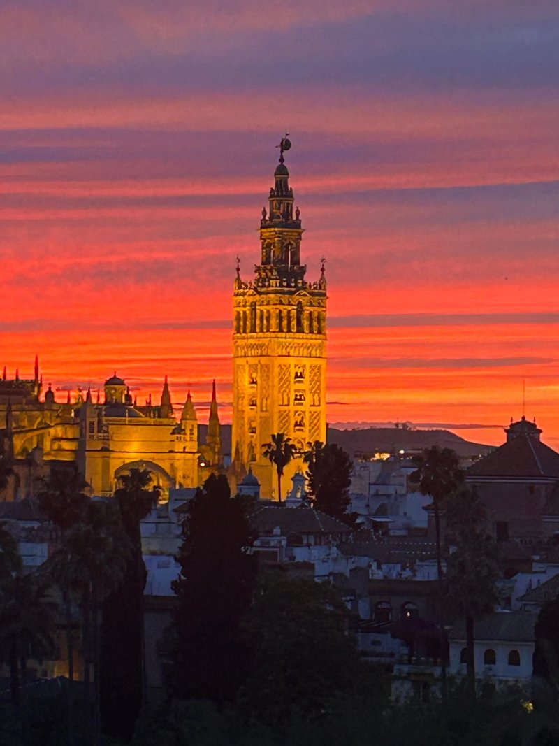 Hotel Alcazar