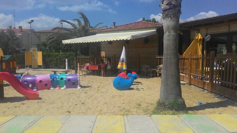 Chalet negril.  Stabilimento balneare