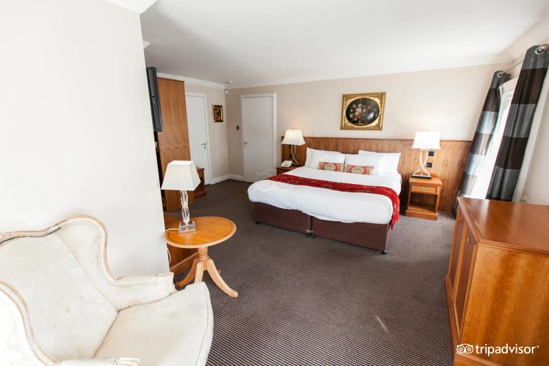 The Central Hotel