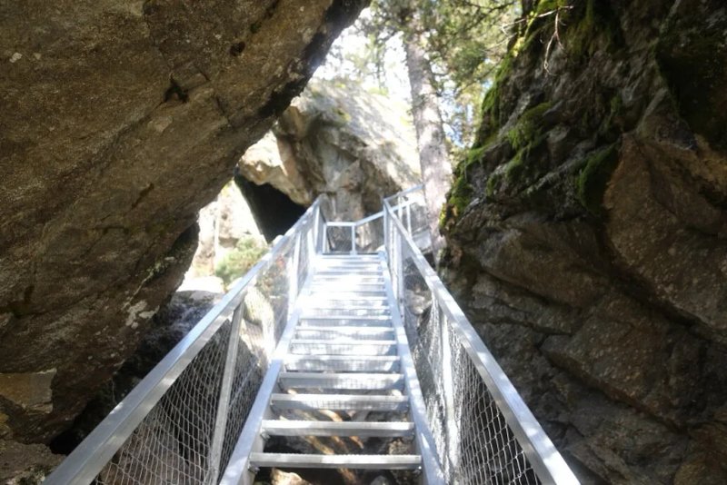 Grotte A Farinet