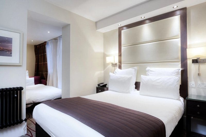Grand Royale Hyde Park