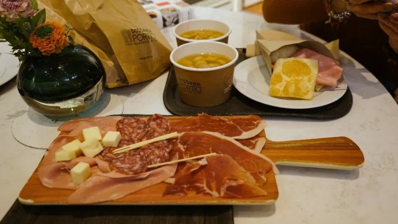 Bottega Portici Lab -  Indipendenza