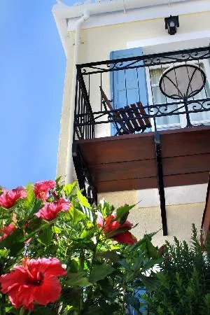 Guesthouse Niriides