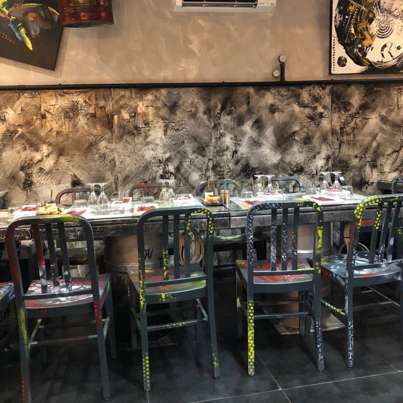 Le Bistrot