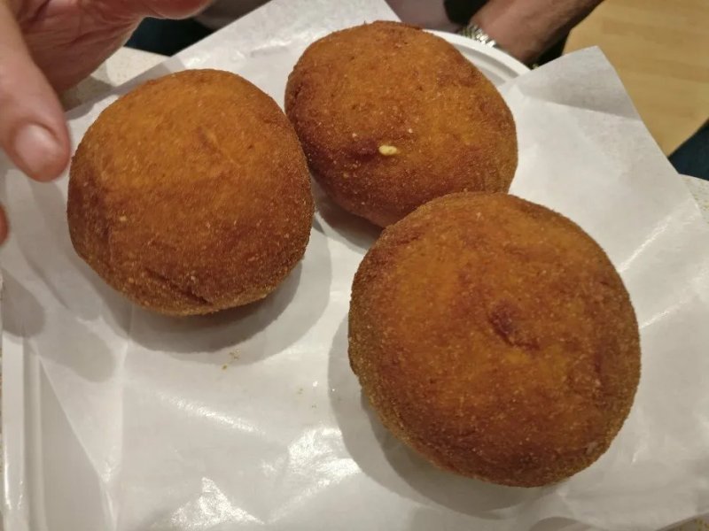 Toniada's Street Food