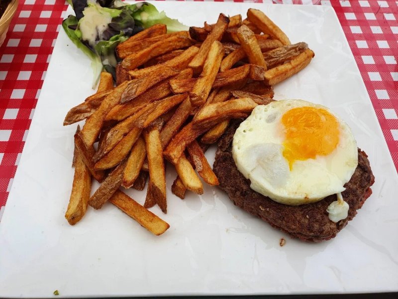 Le Bouchouneir-Les Halles