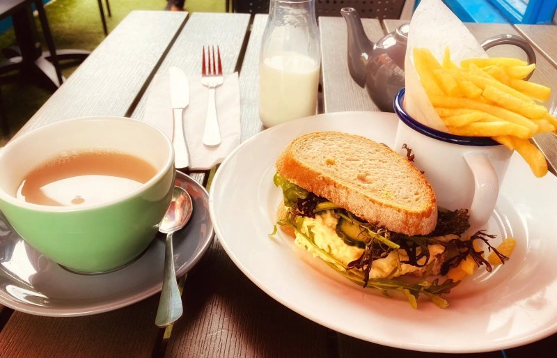Leona's on Nine Market Street