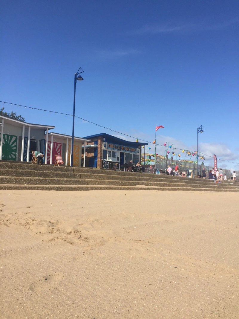 The Lookout Cafe