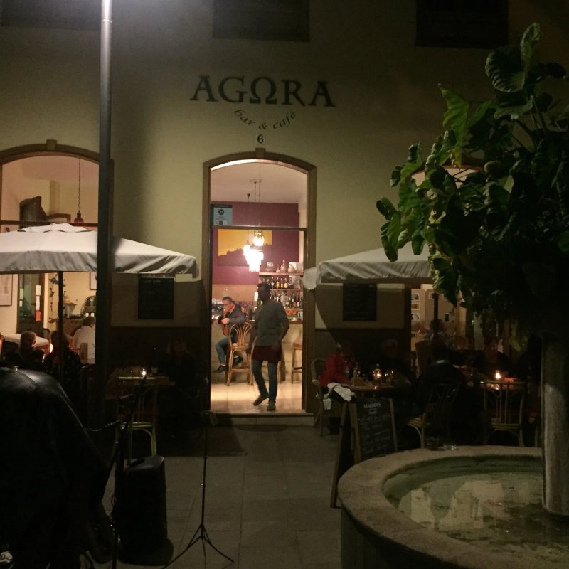 Agora Bar & Cafe