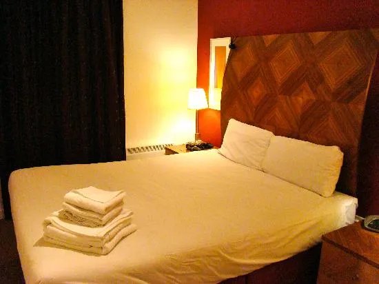 PREMIER SUITES Birmingham
