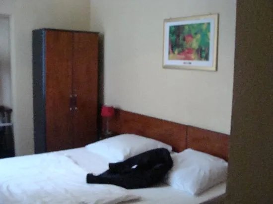 Carlton Hotel - Frankfurt
