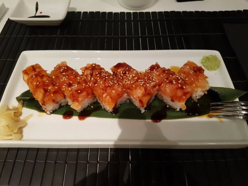 Zushi Japanese Restaurant
