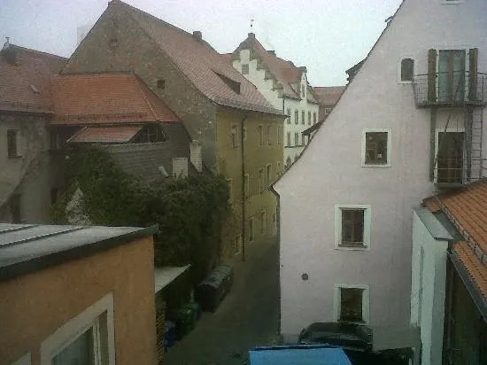 Sperber-Brau: Hotel