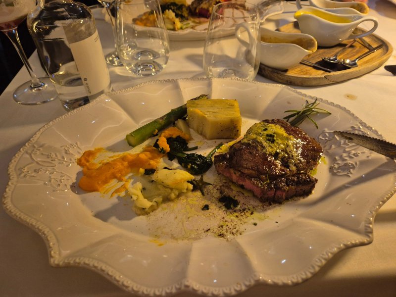 Figaro Restaurant