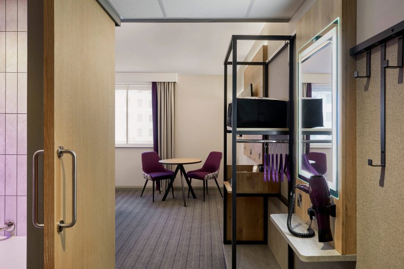 Premier Inn Stoke/trentham Gardens Hotel