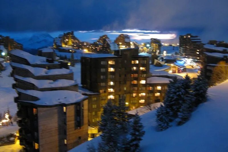 Avoriaz center, Large  Studio on two levels:rented from Saturday to Saturday