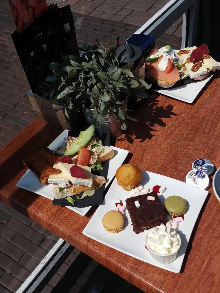 In Den Grooten Slock Cafe & Bistro