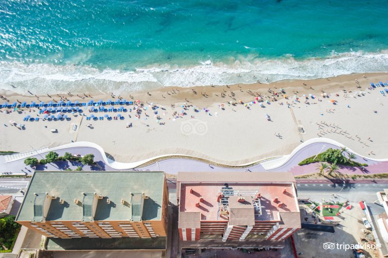Benibeach Apartments