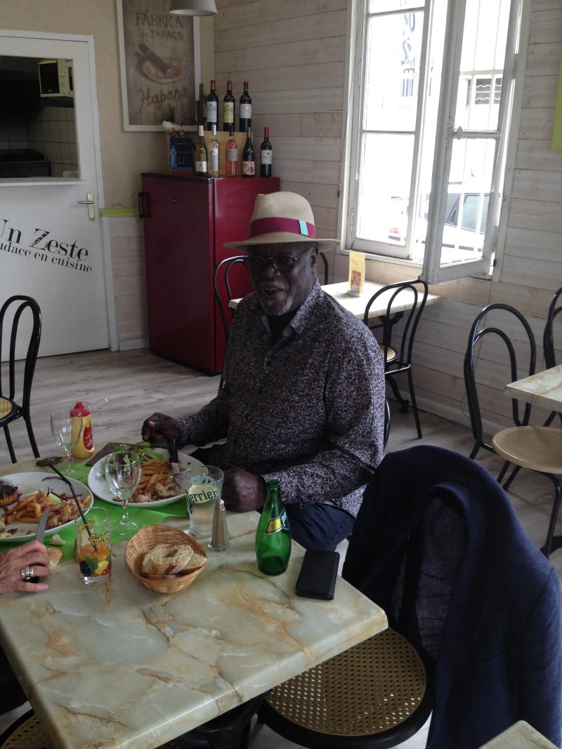 Bistrot B