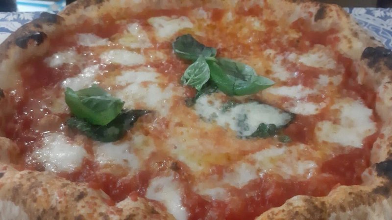 Pizzeria Trattoria La Taverna del Re a Capodimonte