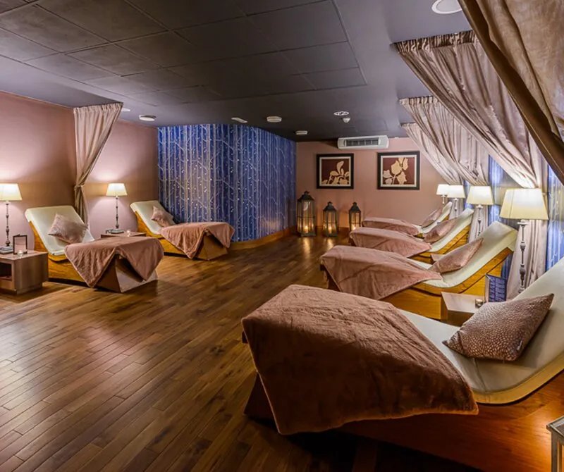 Shearwater Hotel & Spa
