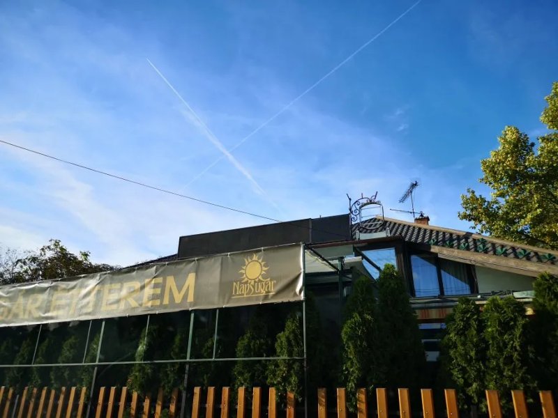 Napsugar Restaurant