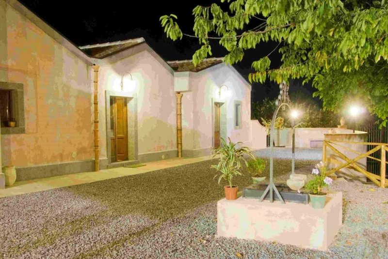 Il Borgo dell' Etna