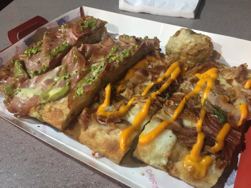 20 Pizza & Delicious in Teglia