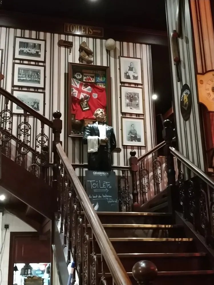 The Central Pub