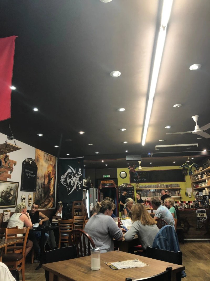 Smugglers Den