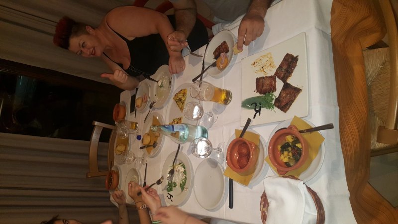 KITCHENETTA