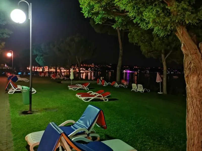 Le Corti del Lago