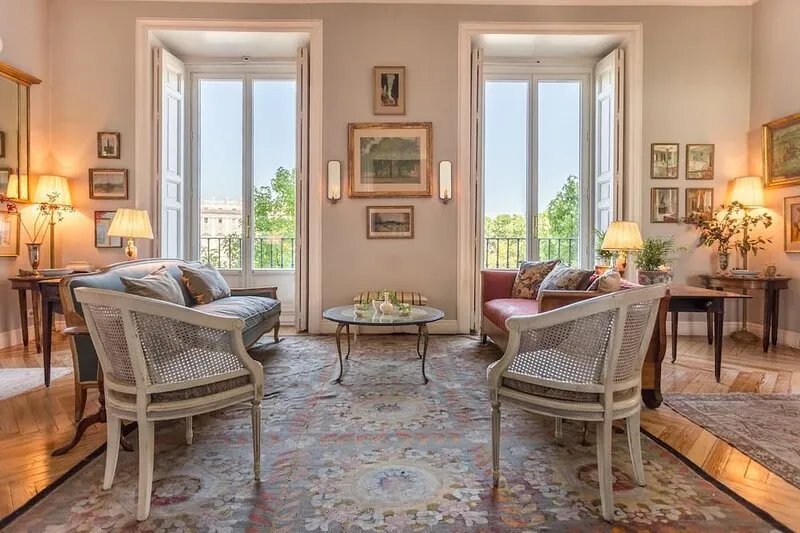 One of a kind elegant property for 6 with views of the Royal Palace.