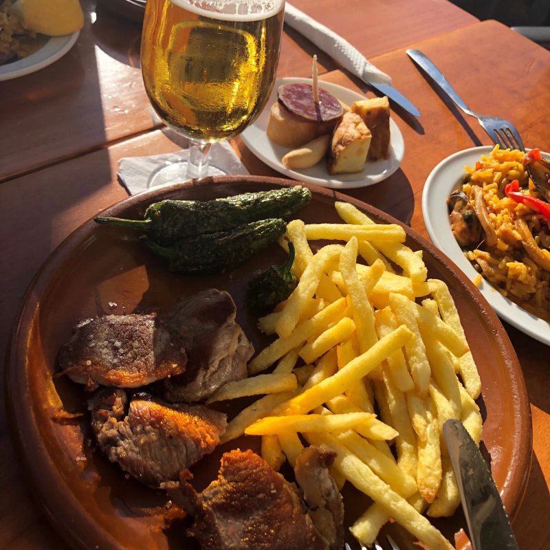 EL BODEGON CAFE'