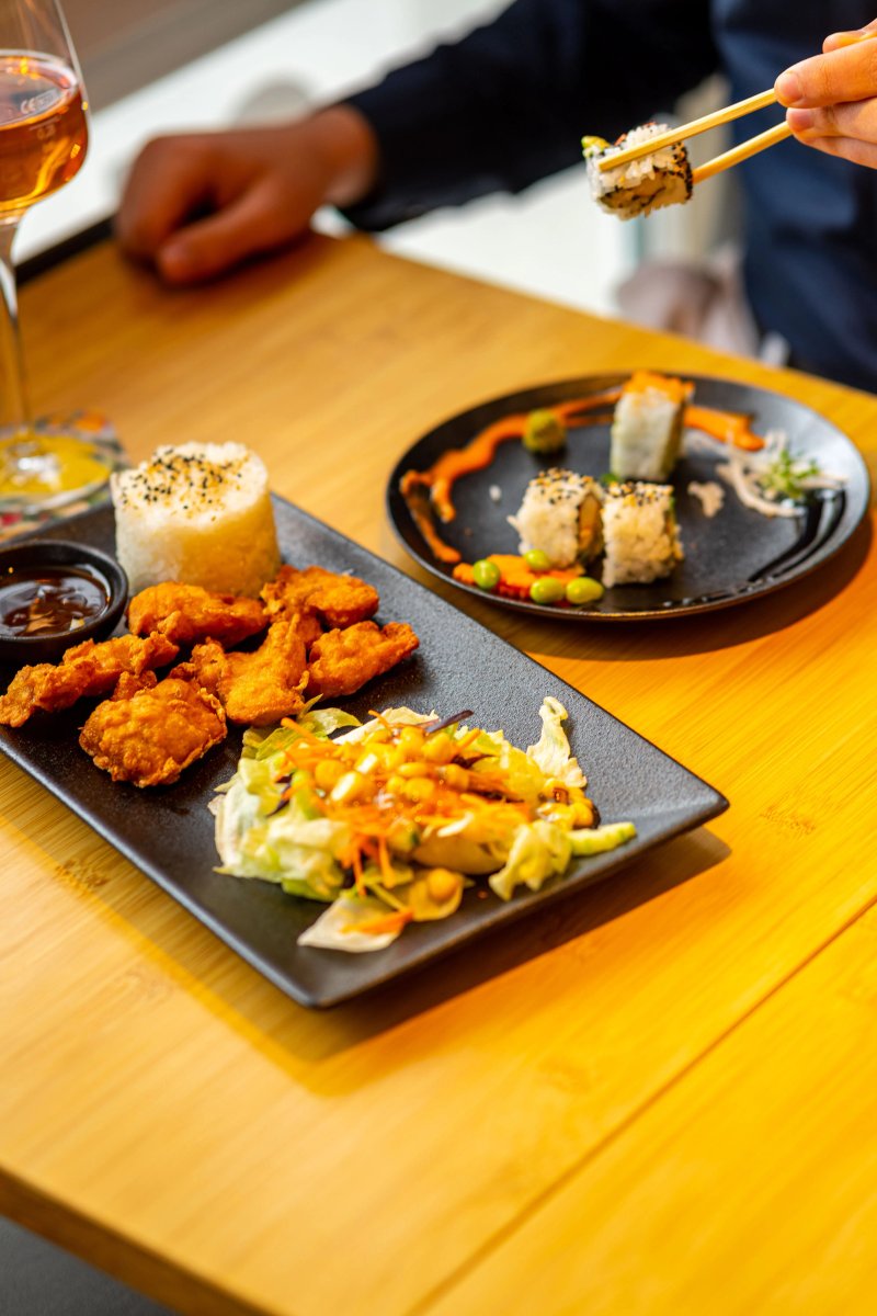 Sushi Lounge