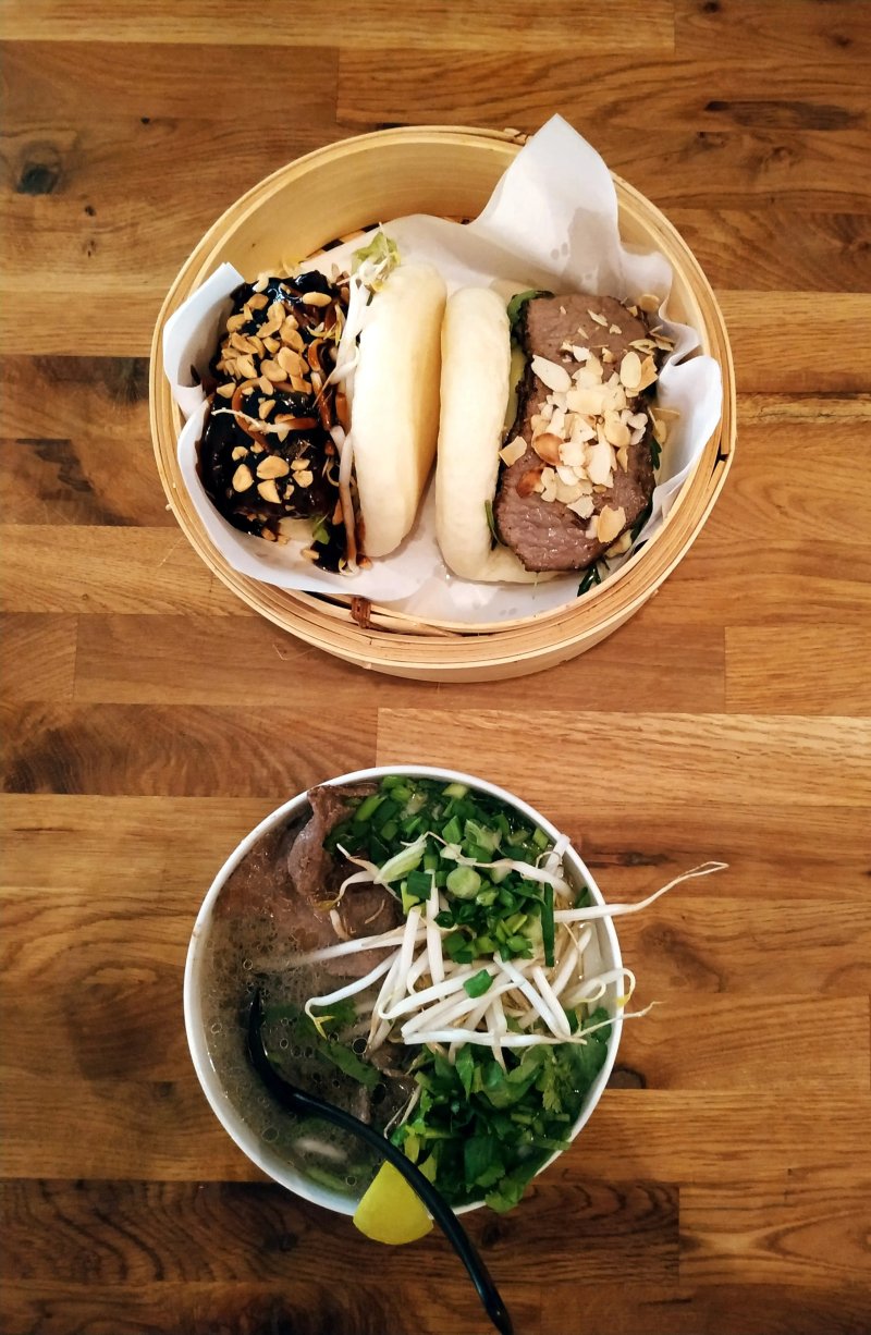 PHO SHOP by Sushi w dlon