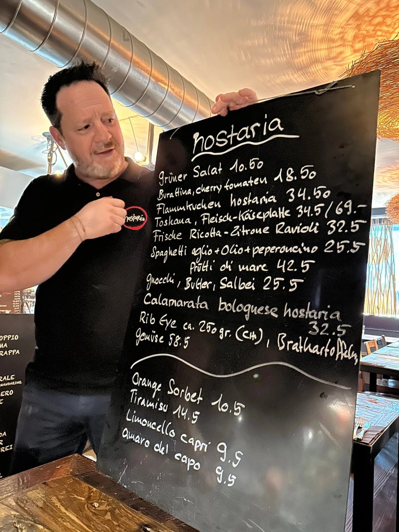 Hostaria