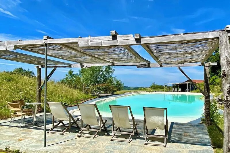 Beautiful stone-built holiday home with large privat garden