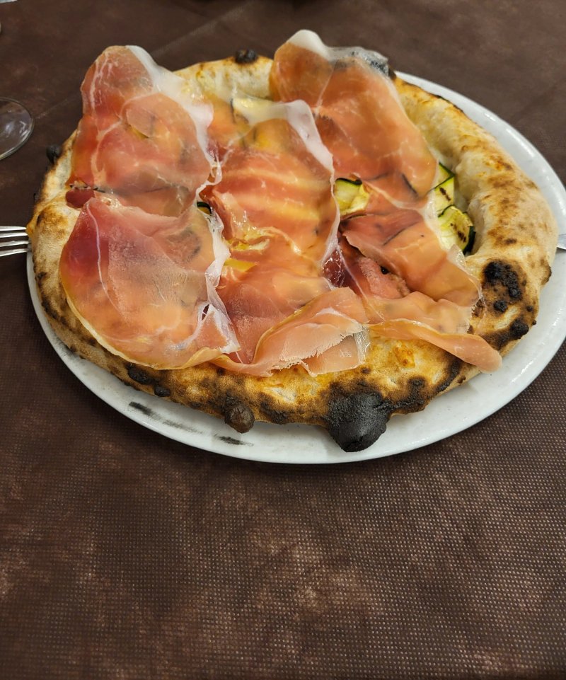 Ristorante-Pizzeria La Meridiana
