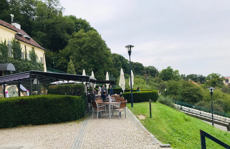 Restaurant Nebozizek