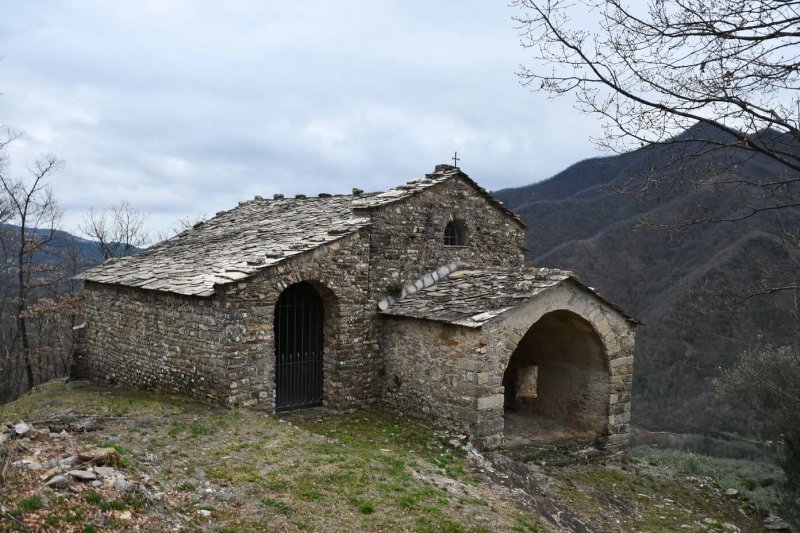 Chiesa Romanica Di Sant'Andrea