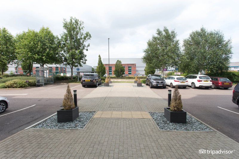 Premier Inn London Gatwick Airport (Manor Royal) Hotel