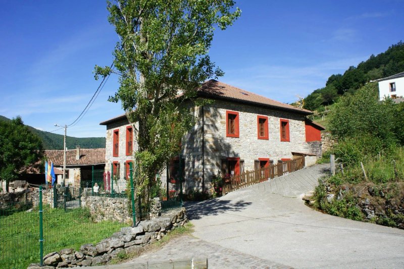 Hotel Rural Genestoso