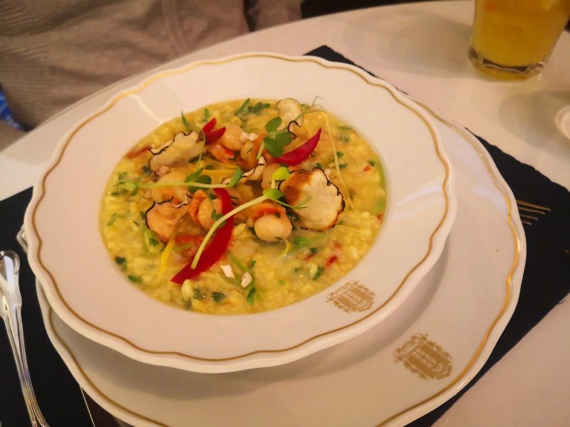 Vadrozsa Restaurant