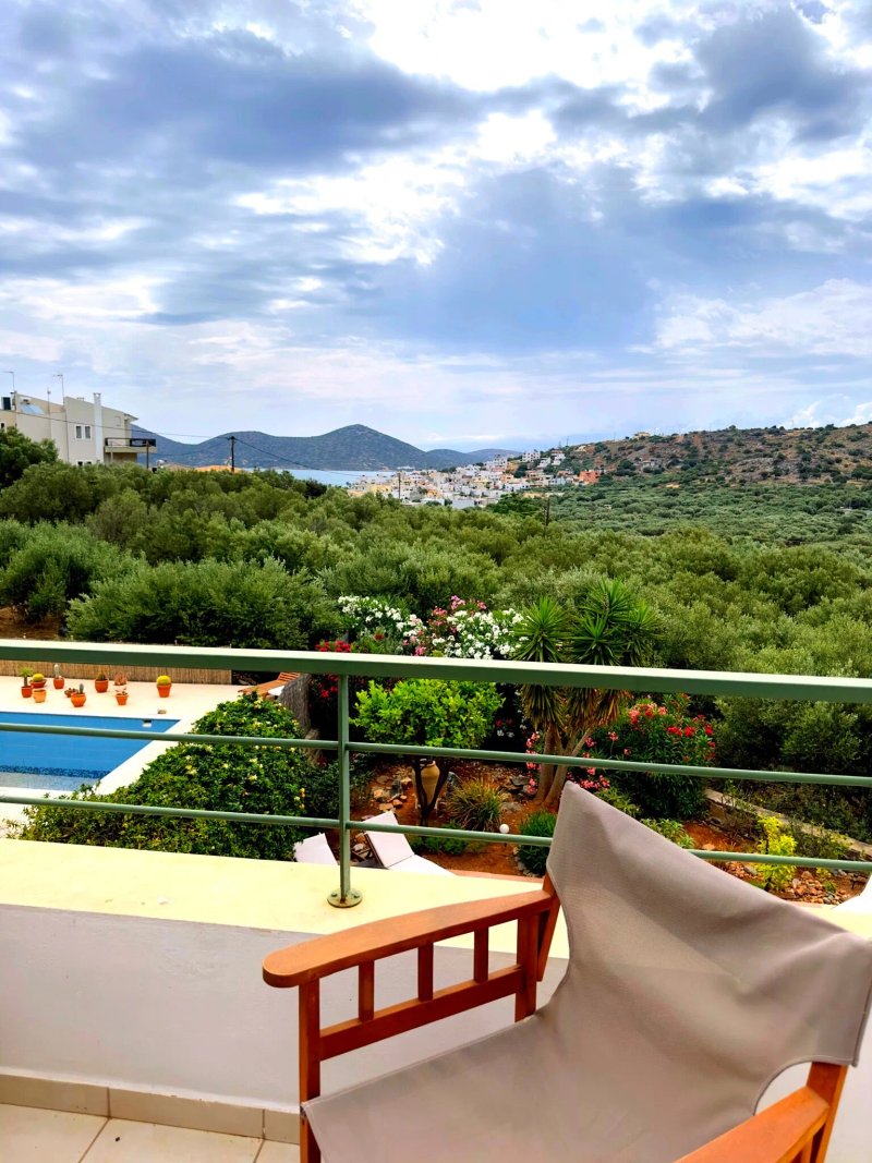 Quiet villa, 3 bed 2 bath, close to village, pool & garden, sea & mountain views