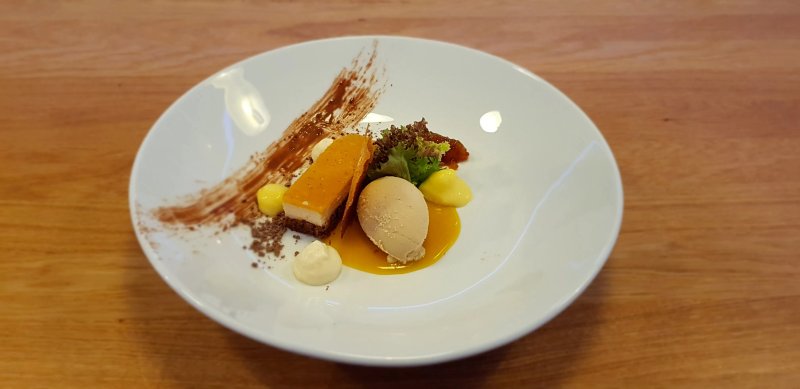 Field Restaurant