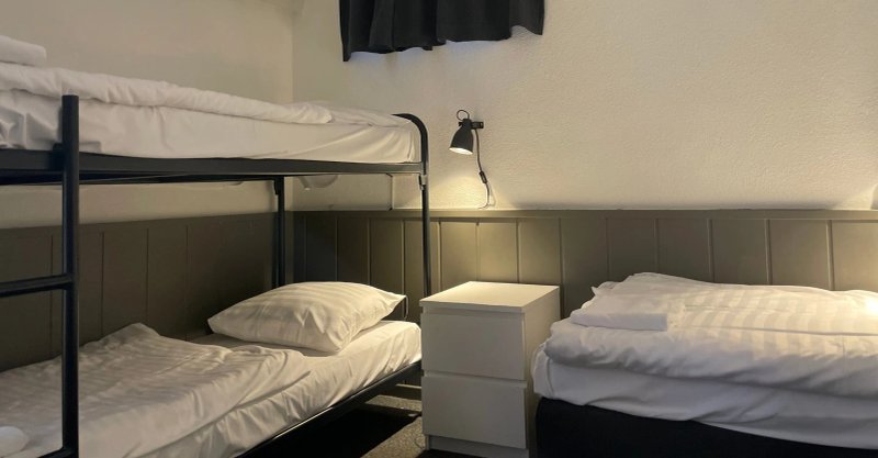 City Hotel