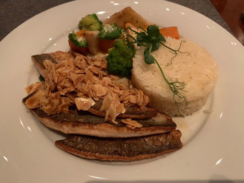 Hotel Restaurant Bellevue Au Lac