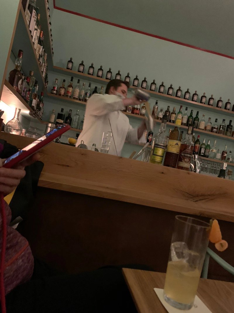 Noname Bar