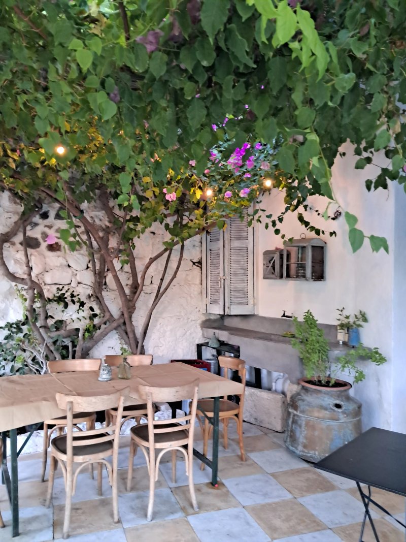 Apololi Kori Restaurant - Nisyros